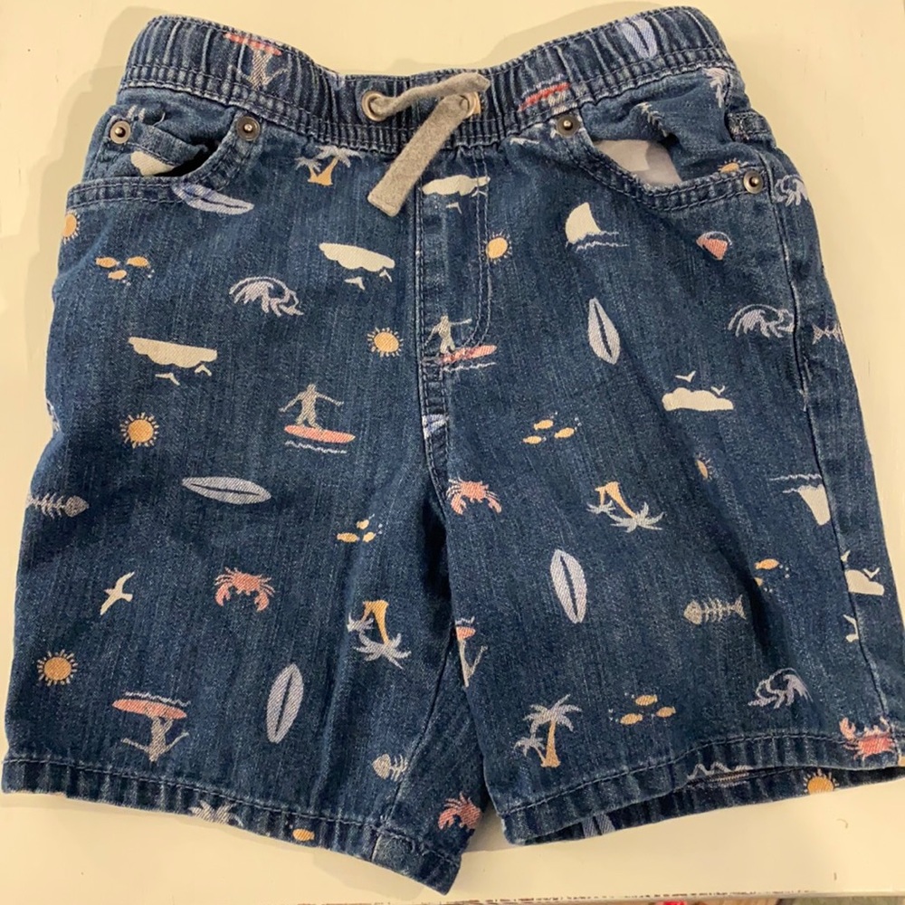 The Children’s Place printed Jean shorts